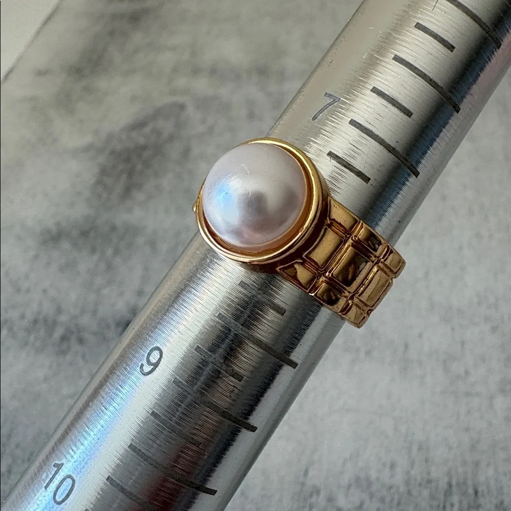 N/A gold tone